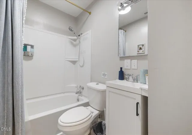 3rd image of 512 S King St, Fayetteville, NC 28301 | MLS# 10154930