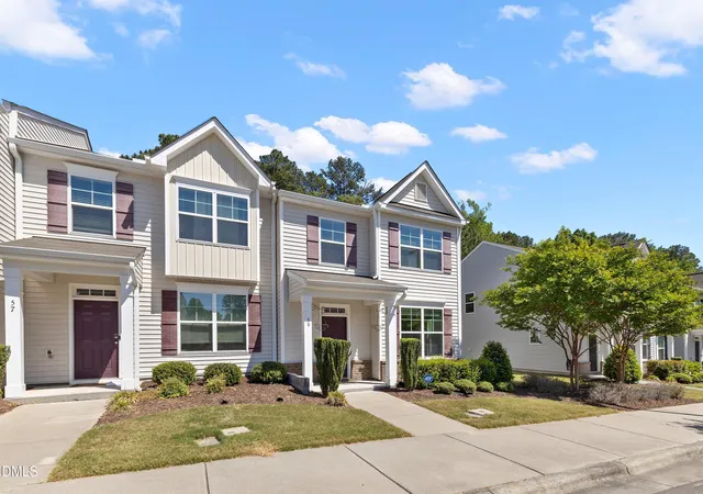 Photo 3 of Townhouse for sale at 102 Harvest Oaks Ln #59, Durham, NC 27703 | MLS# 10162046 | Listing updated on 2026-09-16