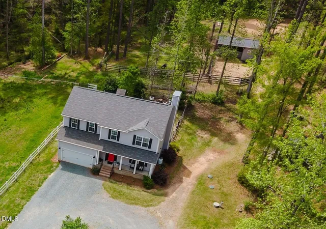 Homes for sale in Chapel Hill, NC | 455 Damascus Church Rd, Chapel Hill, NC 27516 | MLS# 10159614