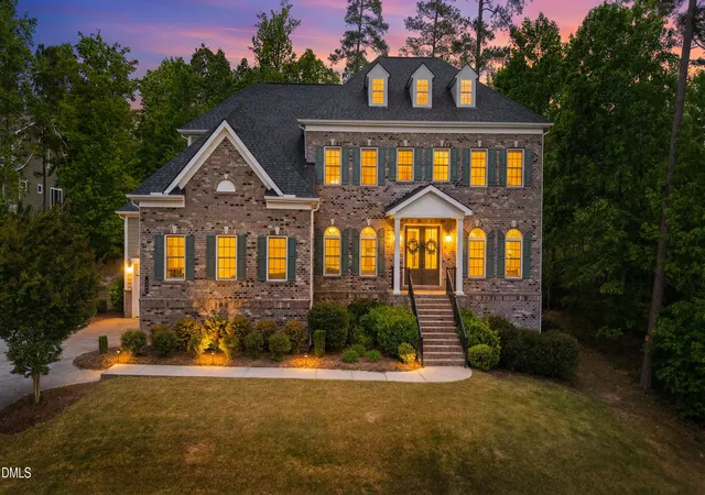 Homes for sale in Chapel Hill, NC | 122 Leatherwood Ln, Chapel Hill, NC 27517 | MLS# 10162570