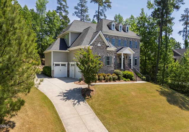 Homes for sale in Chapel Hill, NC | 122 Leatherwood Ln, Chapel Hill, NC 27517 | MLS# 10162570