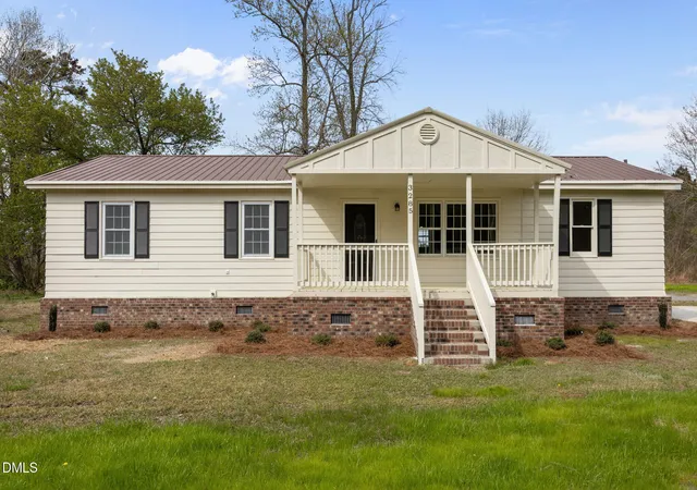 Homes for sale in Pinetown, NC | 3285 Free Union Church, Pinetown, NC 27865 | MLS# 10155096