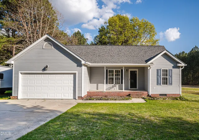 Photo 1 of Single Family Residence at 65 Spencers Gate Dr, Youngsville, NC 27596 | MLS# 10157427 | | Sold on 2026-06-17