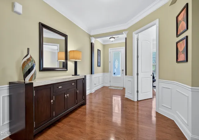 Photo 4 of Single Family Residence at 170 Briarfield Dr, Apex, NC 27502 | MLS# 10161658 | | Sold on 2026-06-18