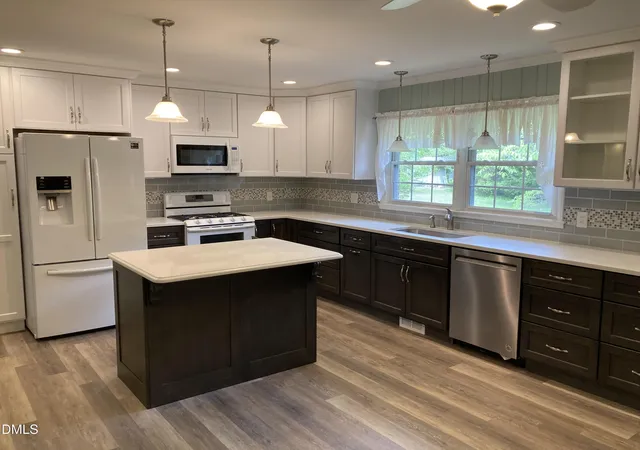 2nd image of 619 S Fifth St, Mebane, NC 27302 | MLS# 10162729