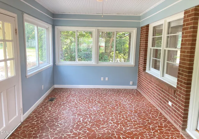 Photo 3 of Single family home for sale at 619 S 5th Street, Mebane, NC 27302 | MLS# 10162729 | Listing updated on 2026-08-31