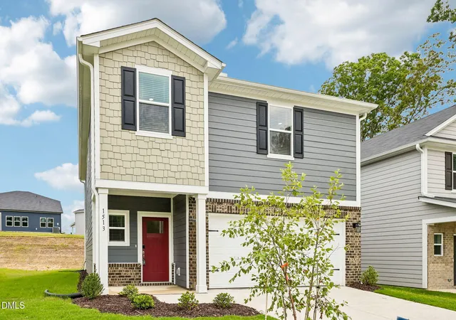 Photo 3 of Single family home for sale at 1513 Hatteras Rd, Durham, NC 27704 | MLS# 10157271 | Listing updated on 2026-10-02