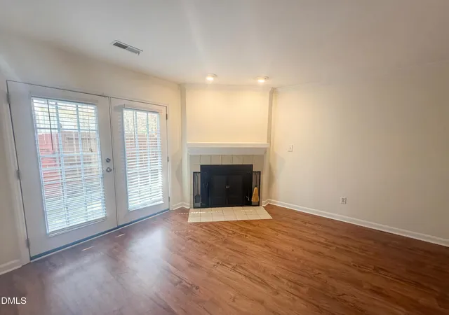 3rd image of 5621 Split Oak Wy, Raleigh, NC 27609 | MLS# 10155429