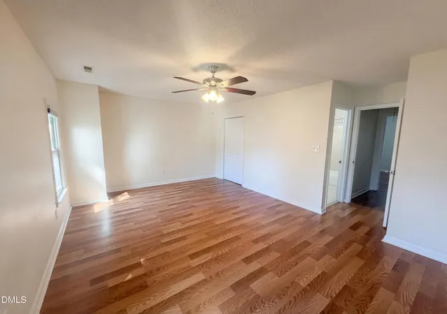 4th image of 5621 Split Oak Wy, Raleigh, NC 27609 | MLS# 10155429