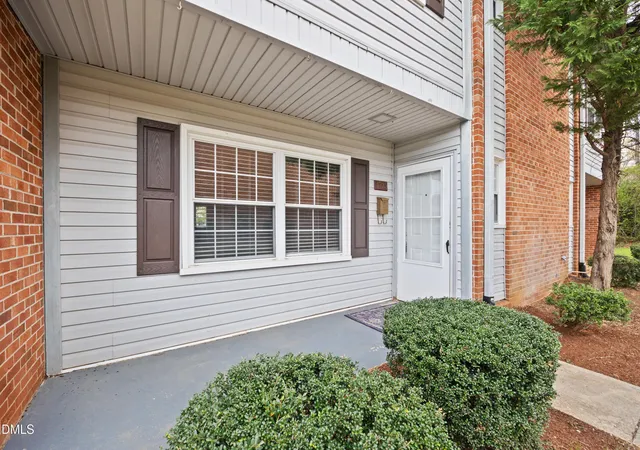 3rd image of 4735 Champion Ct, Greensboro, NC 27410 | MLS# 10155709