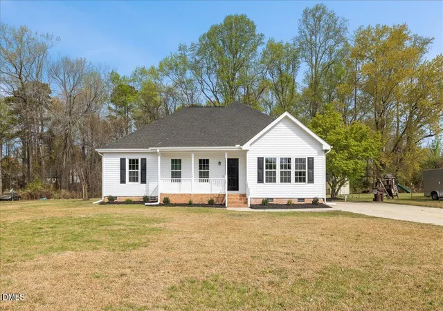 Photo 2 of Single family home for sale at 209 Hunters Farm Dr, Raleigh, NC 27603 | MLS# 10155759 | Listing updated on 2026-09-26