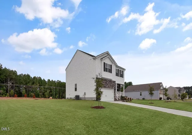 Photo 2 of Sale Pending at 20 Grazing Crop Ct, Youngsville, NC 27596 | MLS# 10155623 | Listing updated on 2026-08-17