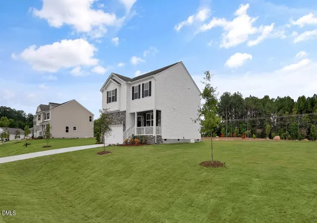 Photo 3 of Sale Pending at 20 Grazing Crop Ct, Youngsville, NC 27596 | MLS# 10155623 | Listing updated on 2026-08-17