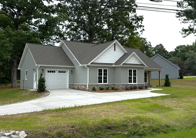image of 306 S Elm St, Creedmoor, NC 27522 | MLS# 10155840