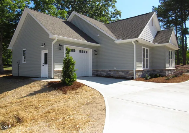Homes for sale in Creedmoor, NC | 306 S Elm St, Creedmoor, NC 27522 | MLS# 10155840