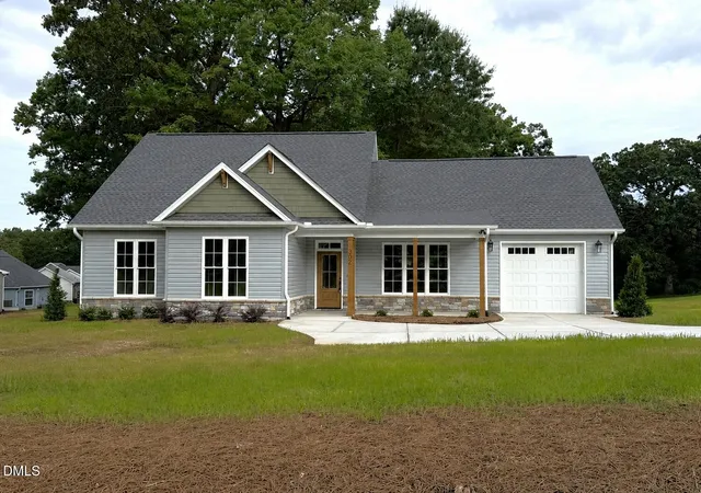 image of 302 S Elm St, Creedmoor, NC 27522 | MLS# 10155848