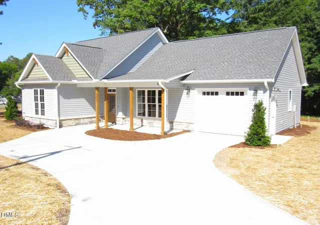 Homes for sale in Creedmoor, NC | 302 S Elm St, Creedmoor, NC 27522 | MLS# 10155848