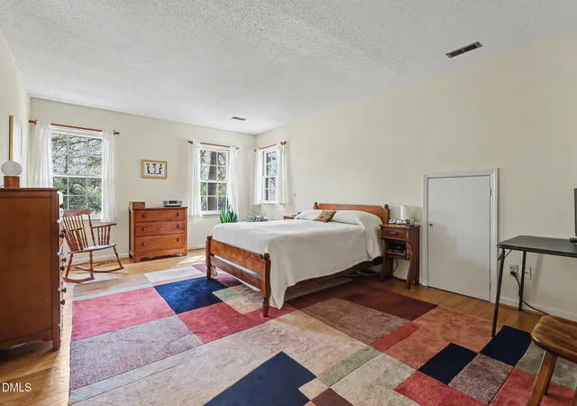 Photo 4 of Sale Pending at 806 Churchill Dr, Chapel Hill, NC 27517 | MLS# 10155876 | Listing updated on 2026-07-18