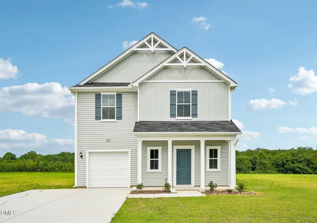 Photo 3 of Single family home for sale at 201 Hallwood Dr, Pikeville, NC 27863 | MLS# 10156300 | Listing updated on 2026-09-20