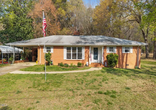 Photo 1 of Single family home for sale at 11321 Fls Of Neuse Rd, Raleigh, NC 27614 | MLS# 10158915 | Listing updated on 2026-08-23