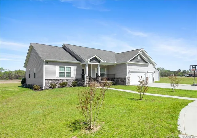 Photo 3 of Single Family Residence at 3298 Deep Branch Rd, Lumberton, NC 28360 | MLS# 759719 |  | Sold on 2026-06-29