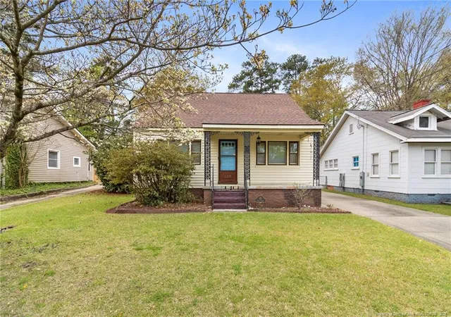 2nd image of 120 John St, Fayetteville, NC 28305 | MLS# 759716