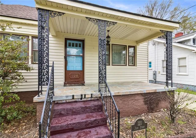 4th image of 120 John St, Fayetteville, NC 28305 | MLS# 759716
