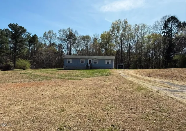 Photo 4 of Single family home for sale at 350 Plum Nutty Rd, Henderson, NC 27537 | MLS# 10156407 | Listing updated on 2026-07-18