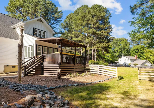 Photo 5 of Single Family Residence at 255 Morris Rd, Pittsboro, NC 27312 | MLS# 10162130 | | Sold on 2026-06-25