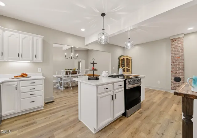 4th image of 220 E Branch St, Spring Hope, NC 27882 | MLS# 10156266