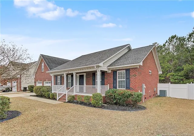 2nd image of 1613 Ellie Ave, Fayetteville, NC 28314 | MLS# 759751