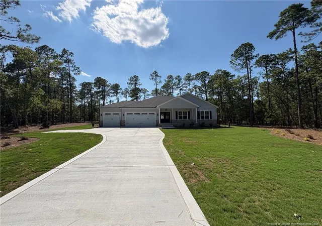 Photo 18 of Single family home for sale at 15640 Raccoon Run, Wagram, NC 28396 | MLS# 759780 | Listing updated on 2026-08-27
