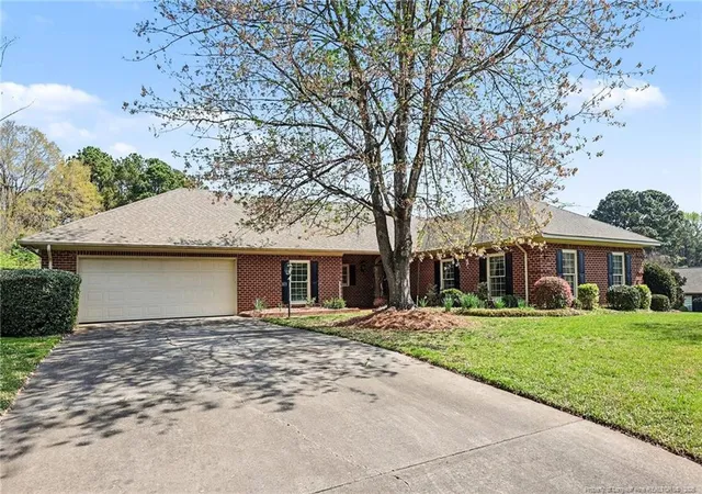 3rd image of 1109 Radcliff Dr, Sanford, NC 27330 | MLS# 759744