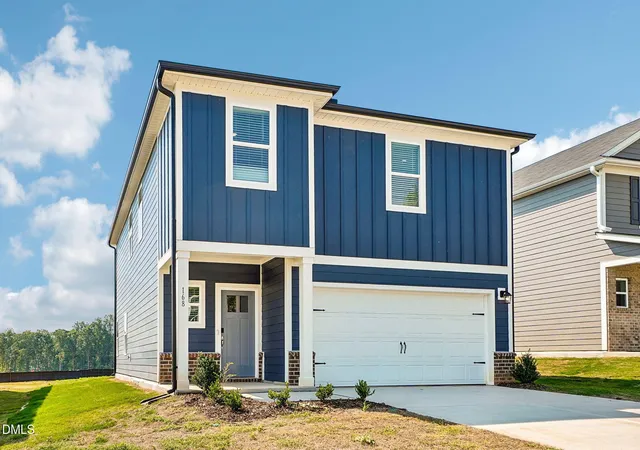 Photo 2 of Single family home for sale at 168 N Fld Sparrow Way, Clayton, NC 27520 | MLS# 10160051 | Listing updated on 2026-10-08