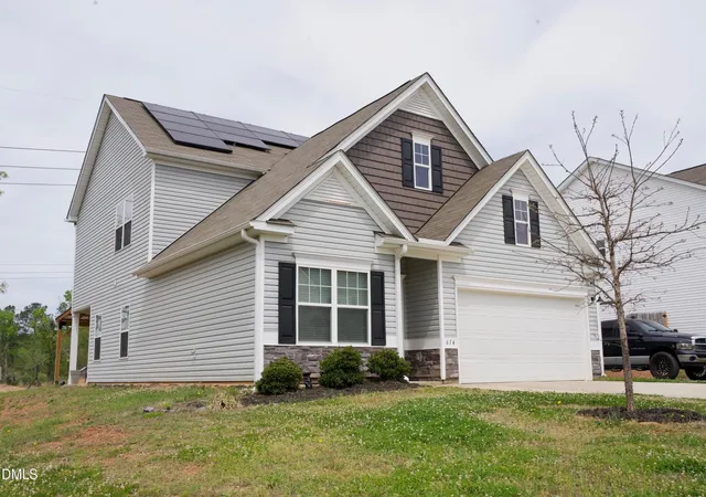 Photo 1 of Single family home for sale at 614 Marian Way, Sanford, NC 27330 | MLS# 10158347 | Listing updated on 2026-07-25