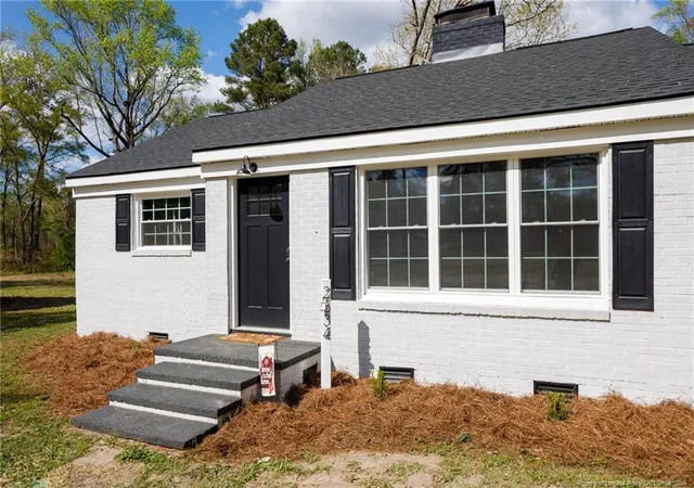 Photo 4 of Single Family Residence at 2634 W Tobemory Rd, Parkton, NC 28371 | MLS# 759920 |  | Sold on 2026-05-07