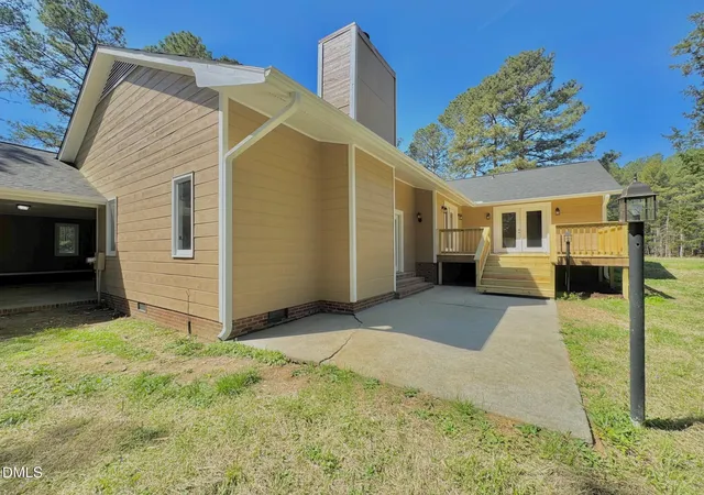 Photo 4 of Single Family Residence at 1720 Ross Ml Rd, Henderson, NC 27537 | MLS# 10156812 | | Sold on 2026-05-19