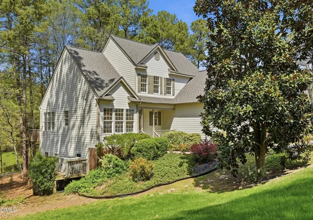 Photo 3 of Single Family Residence at 7 Chelan Ct, Durham, NC 27713 | MLS# 10157126 | | Sold on 2026-07-01
