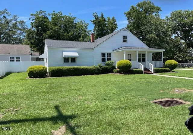 Photo 1 of Single family home for sale at 140 S Dunn St, Angier, NC 27501 | MLS# 10156712 | Listing updated on 2026-09-08