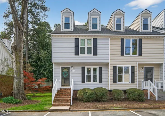 2nd image of 3611 Plumbridge Ct, Raleigh, NC 27613 | MLS# 10157204