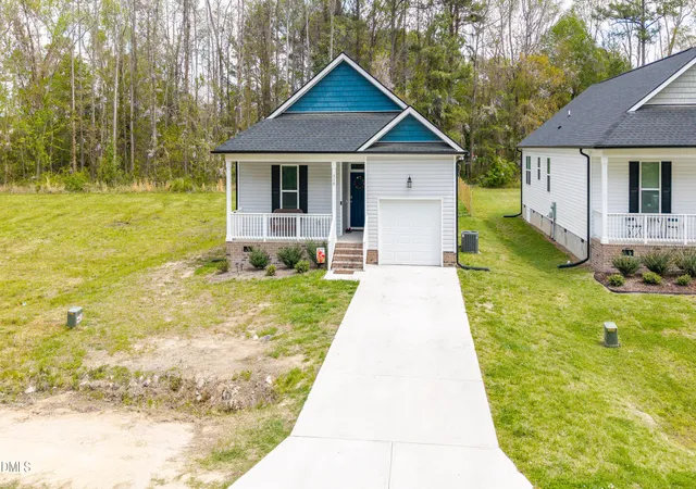 Homes for sale in Kenly, NC | 310 E Yukon St, Kenly, NC 27542 | MLS# 10156899