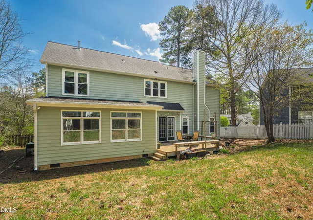 Photo 3 of Single family home for sale at 102 Settlers Ml Ln, Durham, NC 27713 | MLS# 10156936 | Listing updated on 2026-09-18