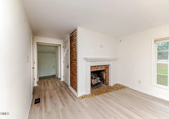 4th image of 507 Nixon Dr, Sanford, NC 27330 | MLS# 10157411