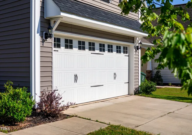 Photo 3 of Sale Pending at 2011 Magnolia Tree Ln, Durham, NC 27703 | MLS# 10157283 | Listing updated on 2026-09-11