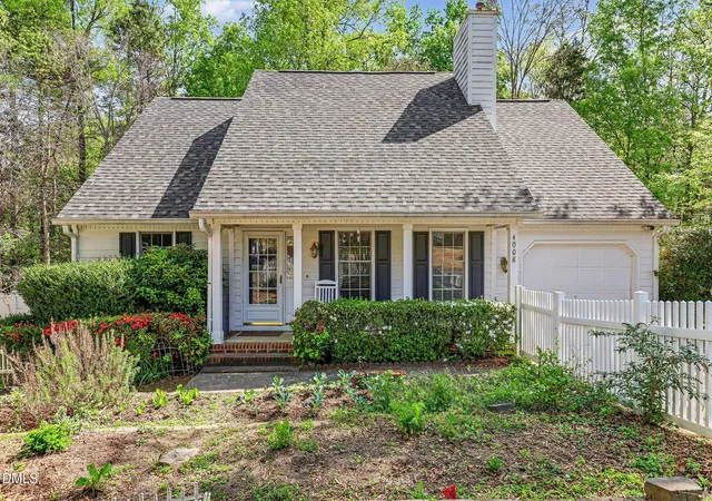 Photo 3 of Single family home for sale at 4008 Ellisfield Dr, Durham, NC 27705 | MLS# 10157624 | Listing updated on 2026-08-26