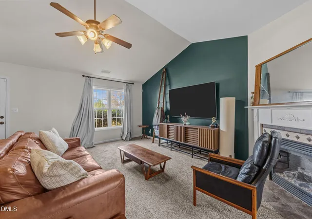 Photo 4 of Single Family Residence at 129 Tuxford Ct, Raeford, NC 28376 | MLS# 10157547 |  | Sold on 2026-05-28