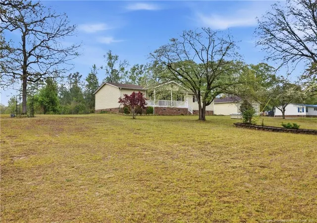 Photo 3 of Manufactured On Land at 20001 Mcintosh Rd, Laurinburg, NC 28352 | MLS# 759932 | | Sold on 2026-05-14