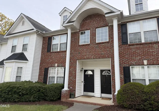1st image of 15 Moorefield Ct, Durham, NC 27705 | MLS# 10157945
