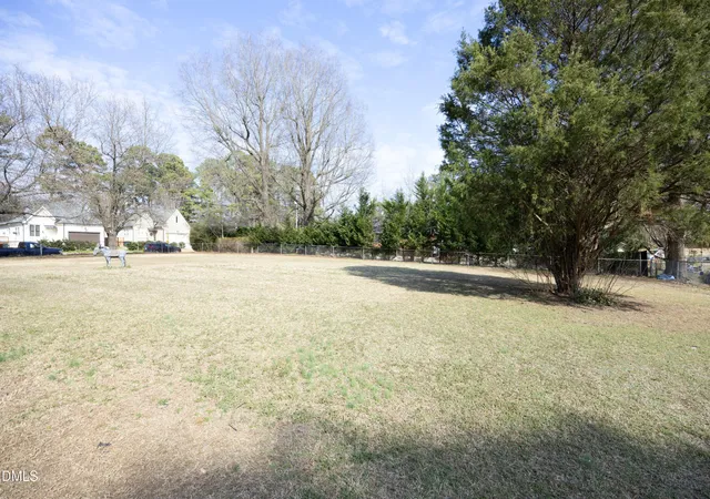 Photo 3 of Sale Pending at 3504 Skycrest Dr, Raleigh, NC 27604 | MLS# 10158258 | Listing updated on 2026-08-17