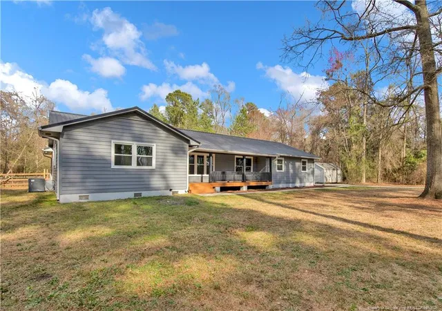Homes for sale in Parkton, NC | 305 E Third St, Parkton, NC 28371 | MLS# 760186